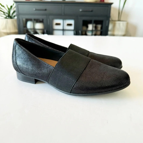 Clarks Unstructured Un Blush Lo Black Loafers Women’s Size 7 Wide Textured Look - Picture 12 of 12